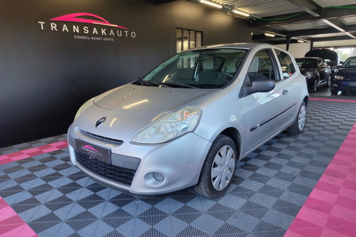 RENAULT CLIO III