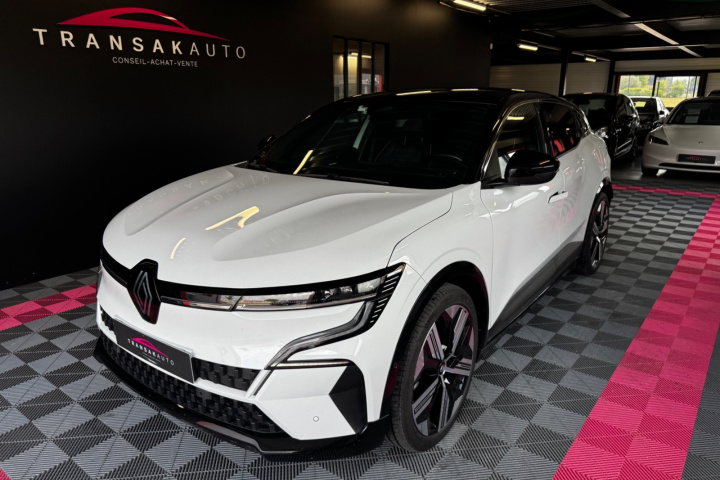 RENAULT MEGANE E-TECH