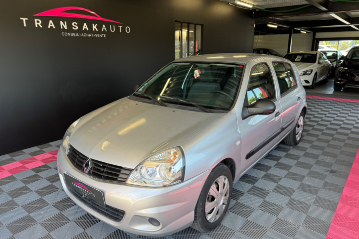 RENAULT CLIO CAMPUS
