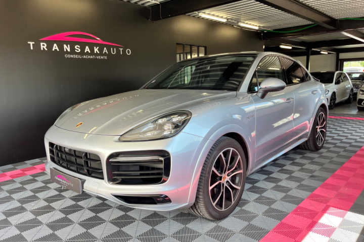 PORSCHE CAYENNE COUPE